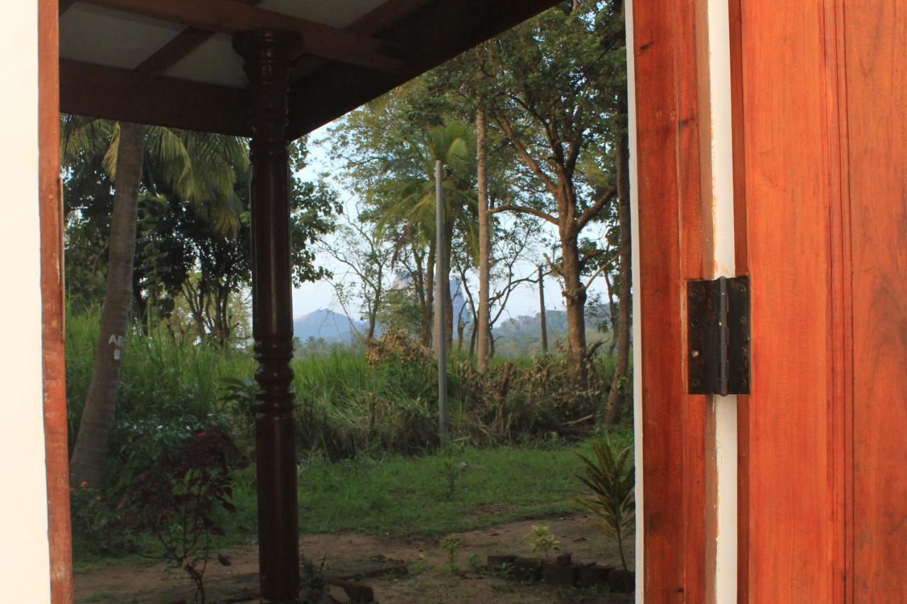 Sigiriya Hillside View Villa Bagian luar foto